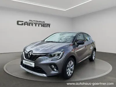Gebraucht Renault Captur Intens 158 PS (116 kW) 2021 Grau SUV