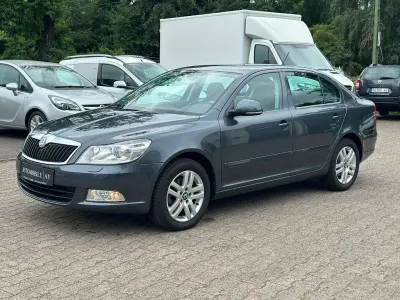 Gebraucht Skoda Octavia Elegance 160 PS (117 kW) 2011 Grau Limousine