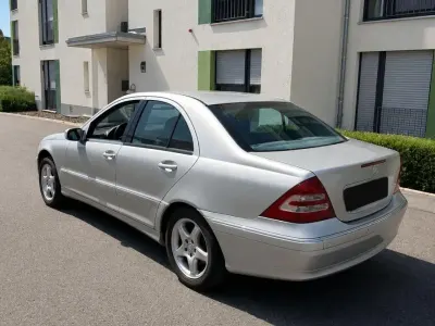 Gebraucht Mercedes C320 218 PS (160 kW) 2001 Silber Limousine