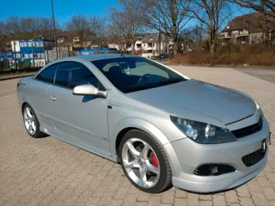 Gebraucht Opel Astra Cosmo 200 PS (147 kW) 2006 Silber Cabrio
