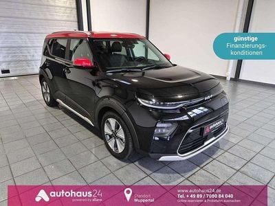 (fa1) fusion black met. & rot Gebraucht 2024 Kia Soul Inspiration SUV | 26.990 € (Fairer Preis)