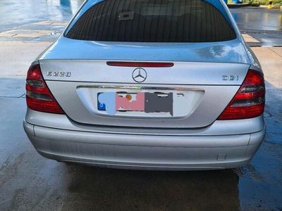 gebraucht Mercedes E220 