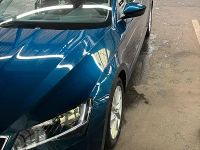 Gebraucht Skoda Superb Style 150 PS (110 kW) 2017 Blau Kombi