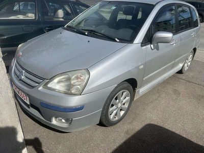 Suzuki Liana