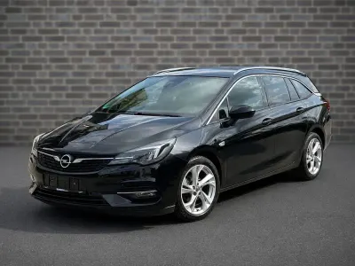 Gebraucht Opel Astra Edition 145 PS (106 kW) 2021 Schwarz Limousine