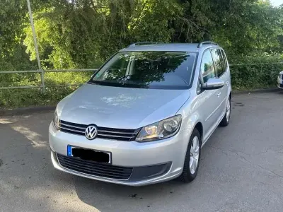 Gebraucht VW Touran Cup 140 PS (102 kW) 2014 Van / Kleinbus