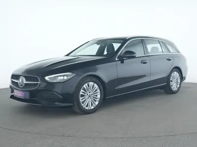Gebraucht Mercedes C200 Avantgarde 163 PS (119 kW) 2025 Schwarz Limousine
