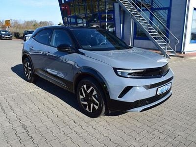 Neu Opel Mokka 131 PS (96 kW) 2026 Grau SUV