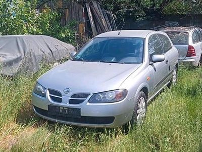 Silber Gebraucht 2003 Nissan Almera Coupé | 1.000 €