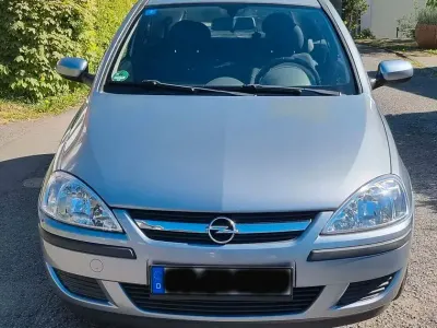 Usata Opel Corsa 80 CV (58 kW) 2004 Blu Utilitaria