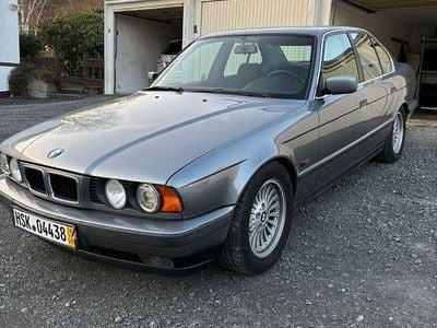 Gebraucht BMW 520 150 PS (110 kW) 1994 Grau Kombi