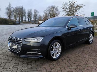 Blau Gebraucht 2017 Audi A4 Ambiente Kombi | 17.499 € (Fairer Preis)