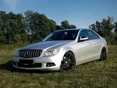 Gebraucht Mercedes C200 185 PS (136 kW) 2007 Silber Limousine