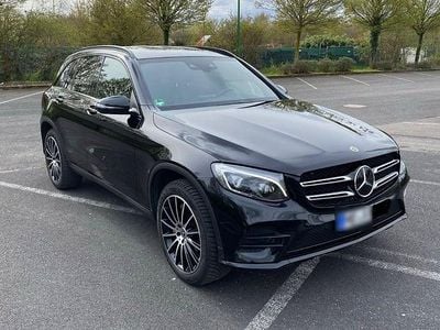 Gebraucht Mercedes GLC300 AMG 245 PS (180 kW) 2019 Schwarz SUV