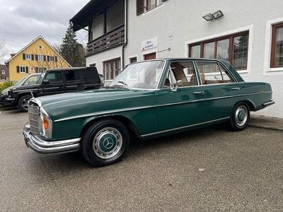 Gebraucht Mercedes 280 140 PS (102 kW) 1969 Grün Limousine