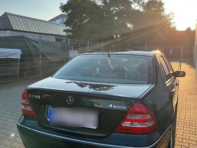 Mercedes C240