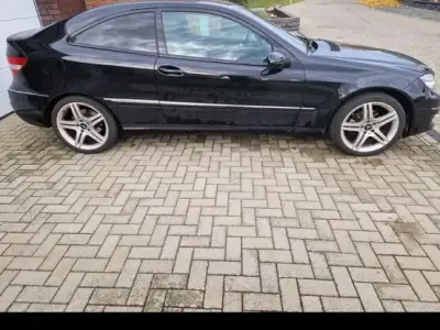 Gebraucht Mercedes CLC180 159 PS (116 kW) 2009 Schwarz Coupé