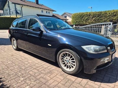 Second-hand BMW 318 Sport Line 143 CP (105 kW) 2008 Albastru Break