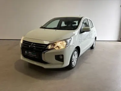Gebraucht Mitsubishi Space Star Basis 71 PS (52 kW) 2021 Weiß Kleinwagen