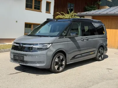 Gebraucht VW California Edition 150 PS (110 kW) 2025 Grau Van