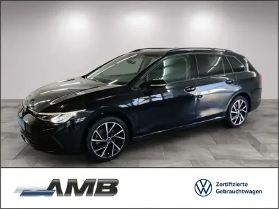 Gebraucht VW Golf VIII Life 131 PS (96 kW) 2022 Schwarz Kombi