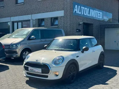 Begagnad Mini ONE 102 HK (75 kW) 2016 Vit Halvkombi