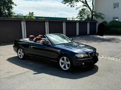 Gebraucht BMW 318 Cabriolet 142 PS (104 kW) 2005 Blau Cabrio