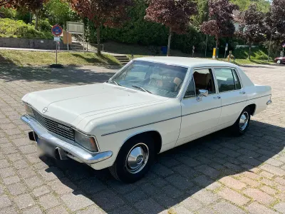 Brugt Opel Admiral S 145 HK (106 kW) 1971 Hvid Sedan