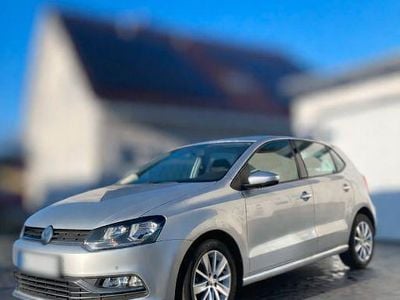 Usata VW Polo 90 CV (66 kW) 2016 Argento Berlina