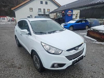 Gebraucht Hyundai ix35 Style 136 PS (100 kW) 2010 Weiß SUV