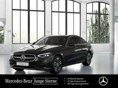 Gebraucht Mercedes C300e Avantgarde 204 PS (150 kW) 2024 Grau Limousine