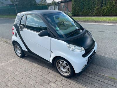 gebraucht Smart ForTwo Coupé 0.8 cdi Automatik AHK TÜV 04/2025