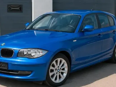 Gebraucht BMW 116 116 PS (85 kW) 2012 Blau Kleinwagen