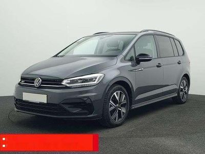 Grau metallic Gebraucht 2024 VW Touran Highline Van / Kleinbus | 37.280 € (Teuer)