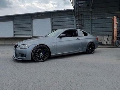 BMW 335