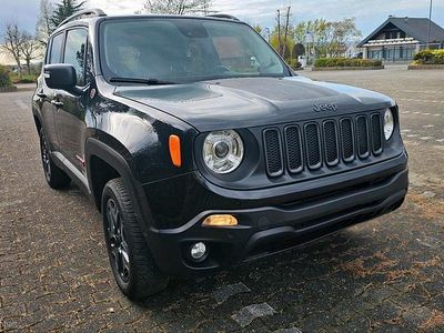 Usado Jeep Renegade Trailhawk 170 HP (125 kW) 2017 Preto SUV