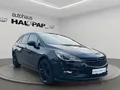 Używany Opel Astra Innovation 150 KM (110 kW) 2016 Czarny Kombi