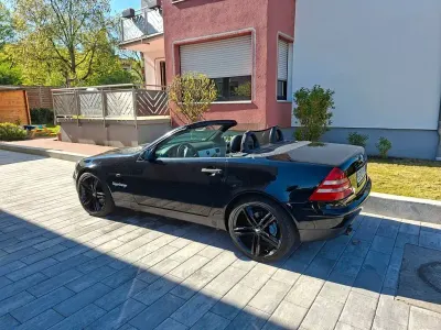 Używany Mercedes SLK230 197 KM (144 kW) 2000 Czarny Kabriolet