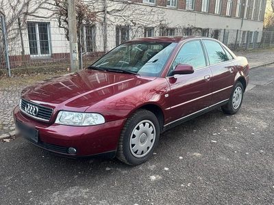 Gebraucht Audi A4 101 PS (74 kW) 1999 Rot Limousine