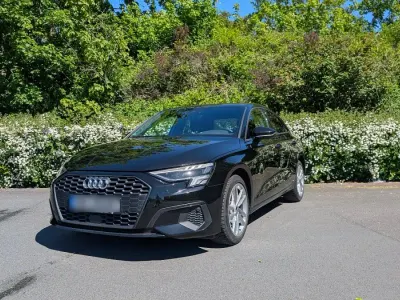 Gebraucht Audi A3 Ambiente 150 PS (110 kW) 2020 Schwarz Limousine