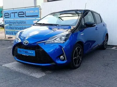 Gebraucht Toyota Yaris Hybrid Style 75 PS (55 kW) 2018 Blau (8x2/209) Limousine