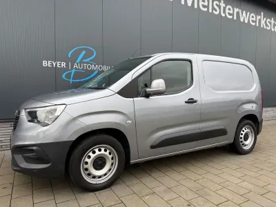 Gebraucht Opel Combo Edition 131 PS (96 kW) 2021 Grau Van / Kleinbus