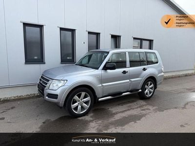 Gebraucht Mitsubishi Pajero 190 PS (139 kW) 2018 Silber SUV