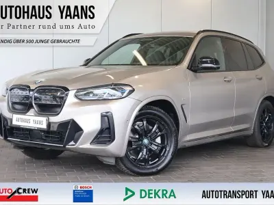 Gebraucht BMW iX3 M Sport 210 kW (286 PS) 2023 Silber SUV