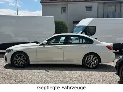 Gebraucht BMW 318 M Sport 150 PS (110 kW) 2019 Weiß Limousine