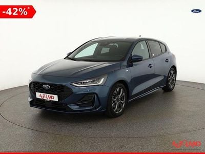 Blau Gebraucht 2025 Ford Focus ST-Line Limousine | 21.890 € (Superpreis)