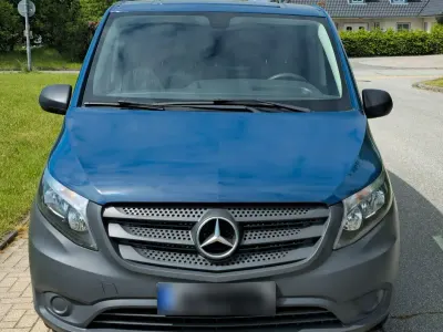 Gebraucht Mercedes Vito 136 PS (100 kW) 2019 Blau Van