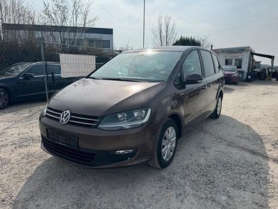Gebraucht VW Sharan 140 PS (102 kW) 2010 Braun Van / Kleinbus