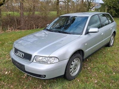 Gebraucht Audi A4 150 PS (110 kW) 2000 Silber Kombi
