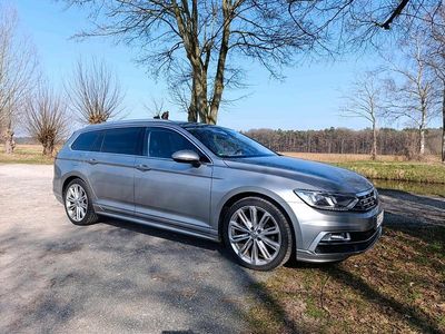 Gebraucht VW Passat R-line 150 PS (110 kW) 2015 Grau Kombi